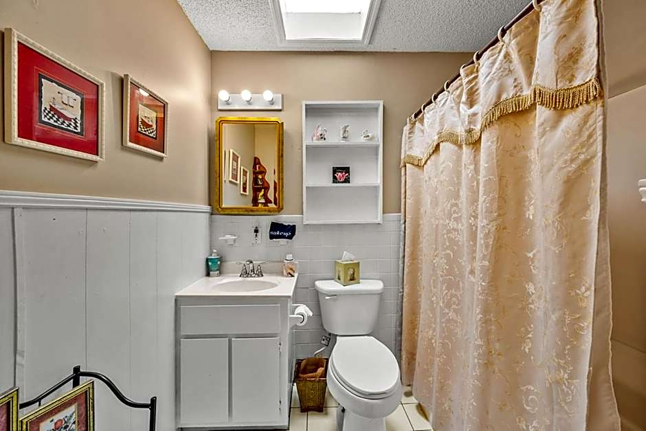 Goodbread House Bed & Breakfast Inn