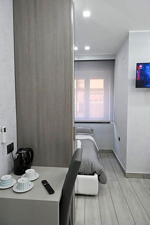 Zdjęcie 1 z 4 — Triple Room