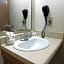 Days Inn & Suites by Wyndham Rochester South