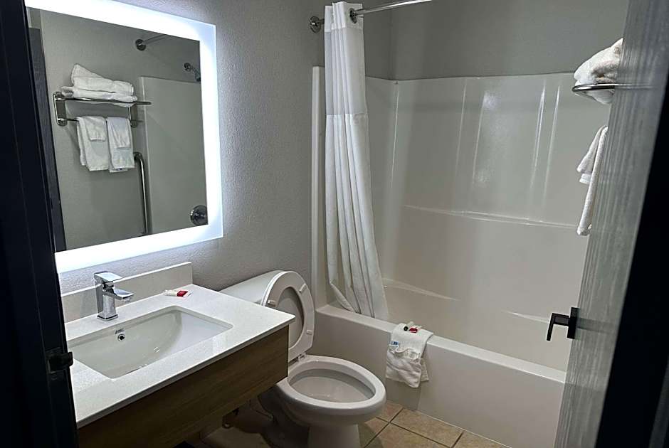 Microtel Inn & Suites By Wyndham Manchester