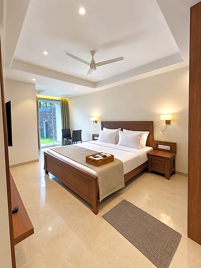 Cloud Green Resort & Spa