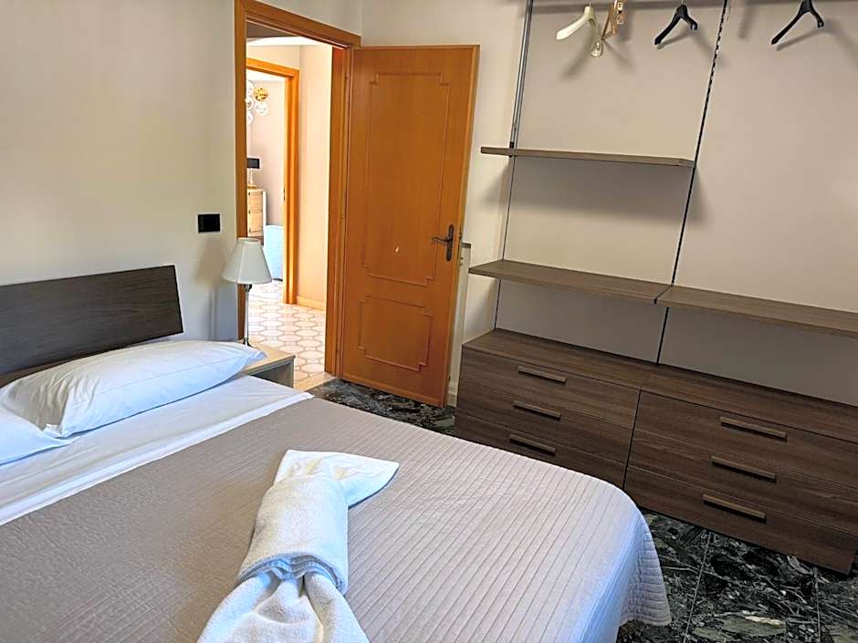 Hotel Lora RDA Luxury