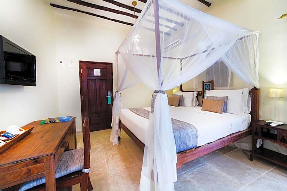 Maru Maru Hotel