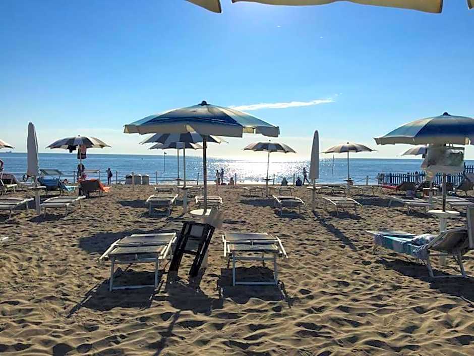 Albamarina Residence