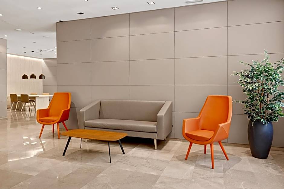 B&B HOTEL Zaragoza Los Enlaces Estación