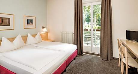 Small Double Room