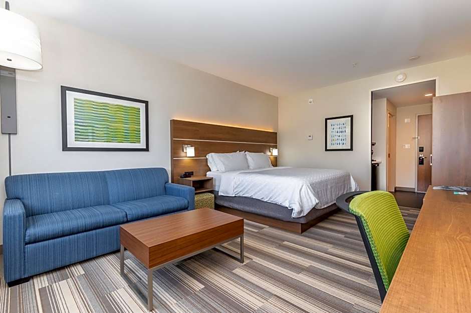 Holiday Inn Express & Suites - Chilliwack East By IHG