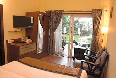 King Room with Garden View