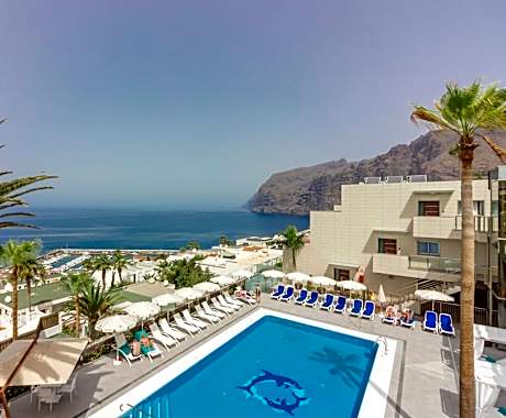 Klayman Diamond Aparthotel