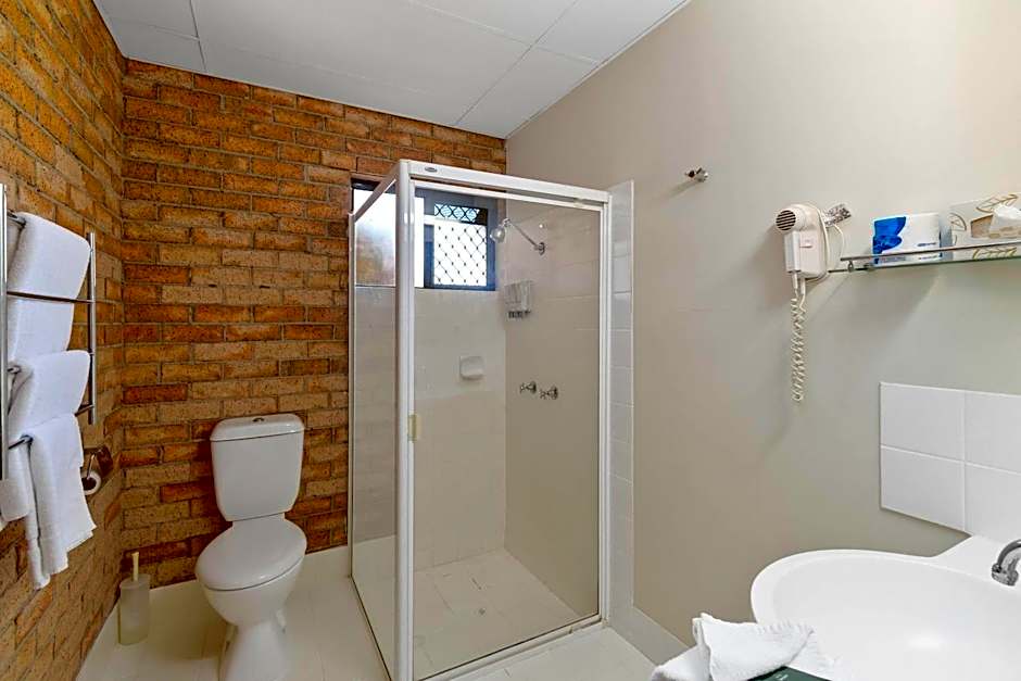 Quality Hotel Robertson Gardens