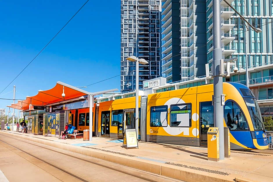 Meriton Suites Southport