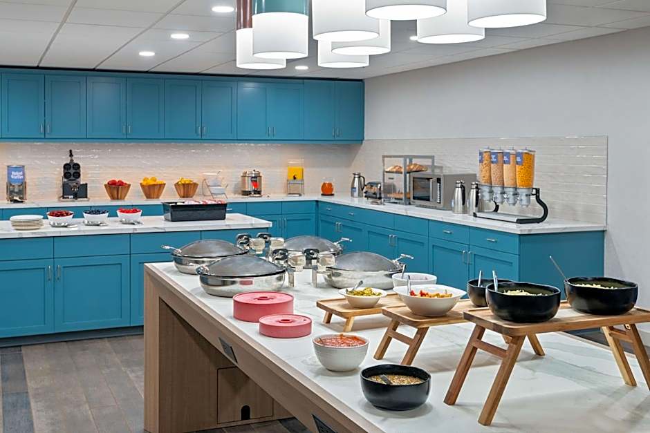Homewood Suites By Hilton Buffalo-Airport