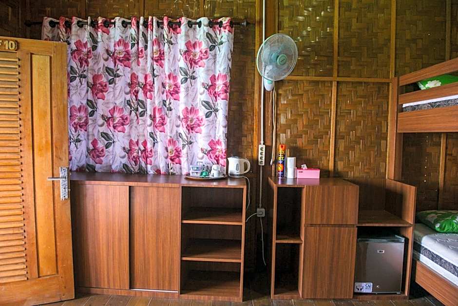 Freddies Santai Sumurtiga