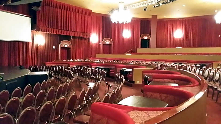 Plaza Hotel & Casino