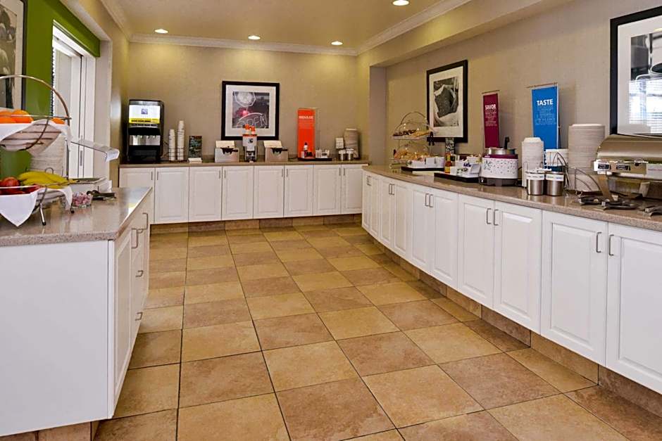 Hampton Inn By Hilton & Suites Wilmington