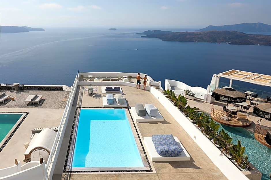 Amity Suites - Adults Only