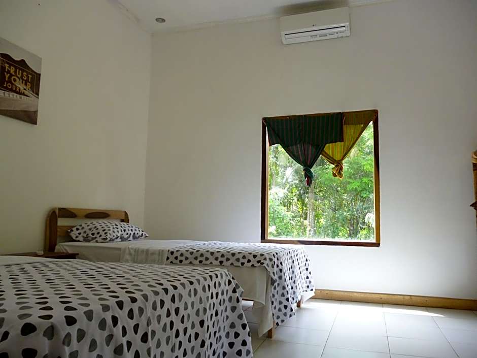 Dewi Garden Guesthouse