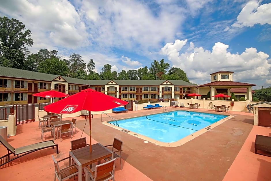 Sleep Well Inn & Suites