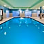 Holiday Inn Express & Suites Milan - Sandusky Area By IHG
