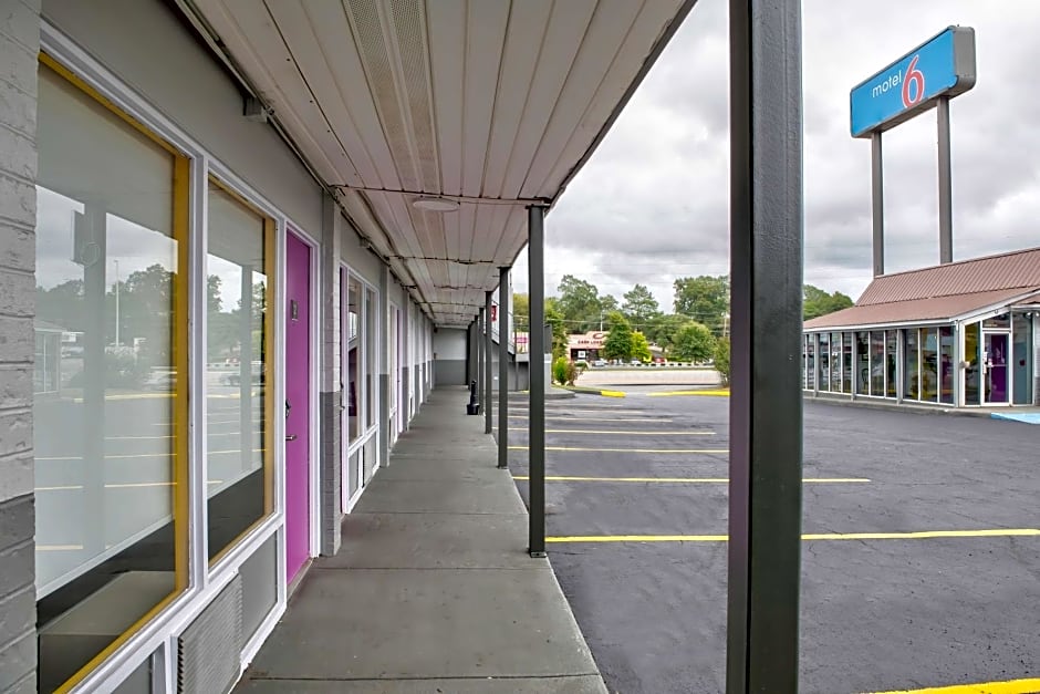 Motel 6 Tuscaloosa AL University