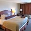 Norfolk Country Inn and Suites