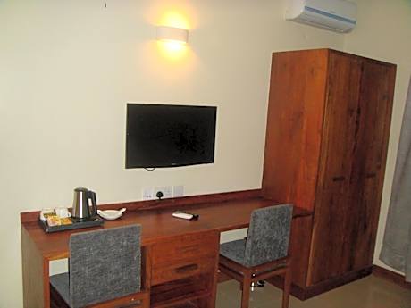 Venus Premier Hotel photo 3