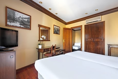 Double Room with Extra Bed