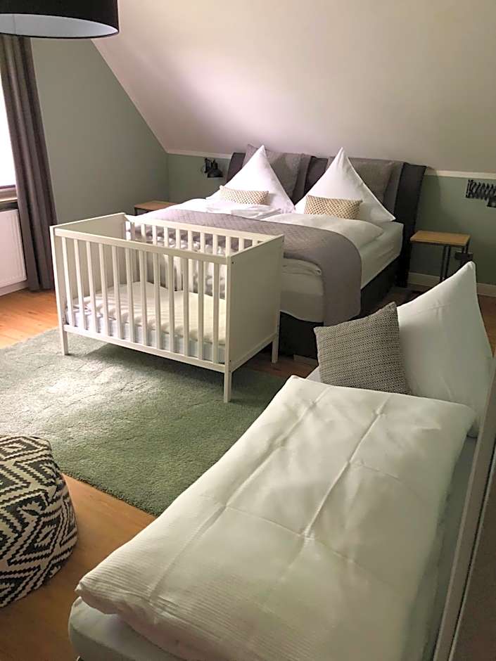 Boutique Hotel Lindenhof, Bed & Breakfast