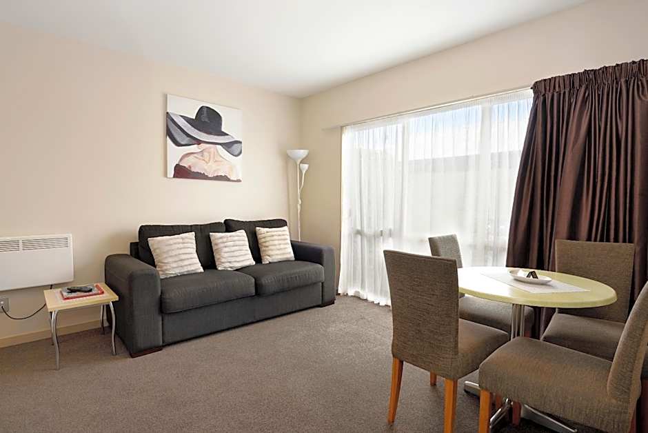 171 On High Motel