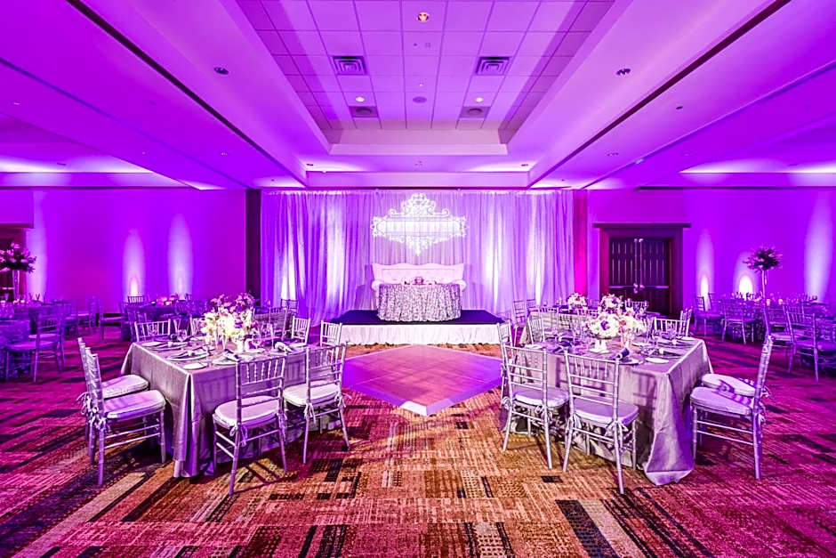 Embassy Suites by Hilton Orlando Lake Buena Vista South