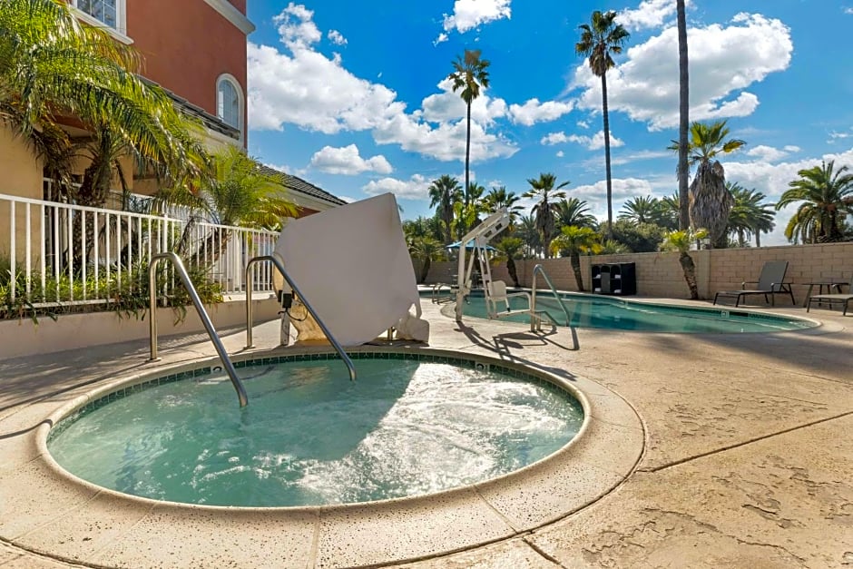 Comfort Suites Oceanside Camp Pendleton Area