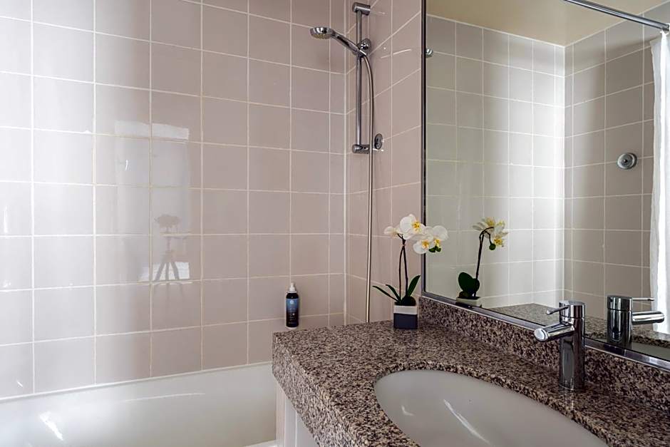 Hotel Astoria Opéra - Astotel