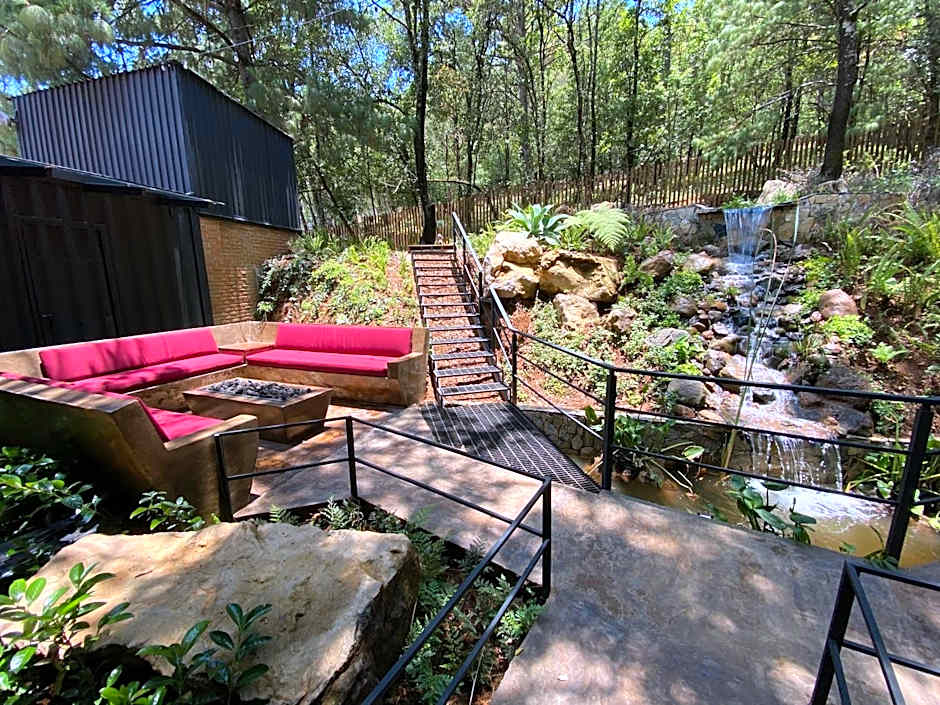 Hotel Oxú Solo adultos