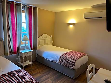 First Floor Family Suite with Balcony