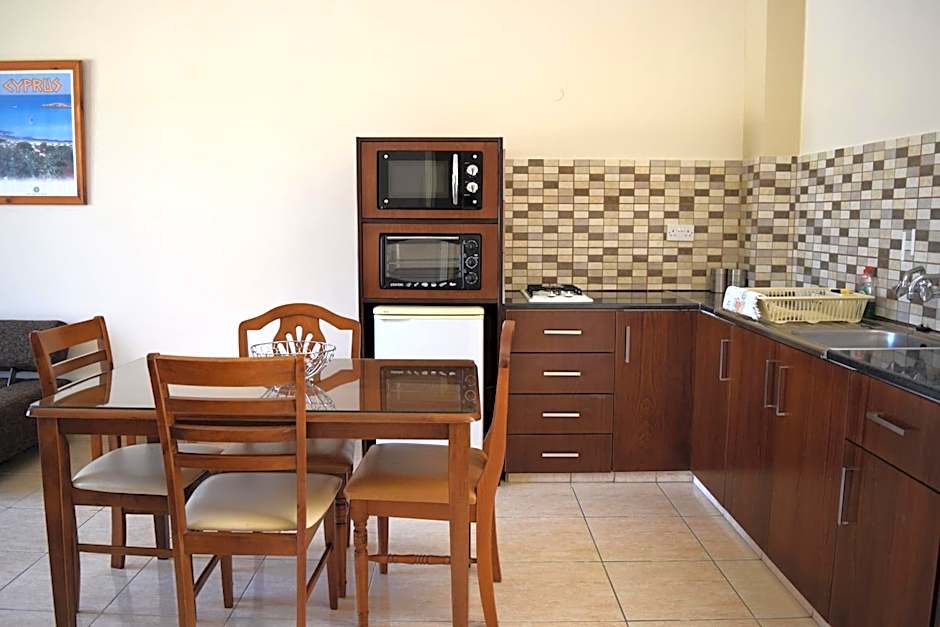 Anna Hotel Apartments