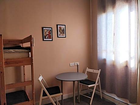 Hostel Roks