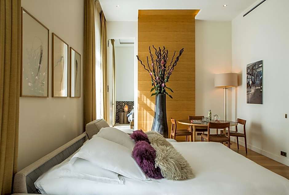 Hotel Marignan Champs-Elysees