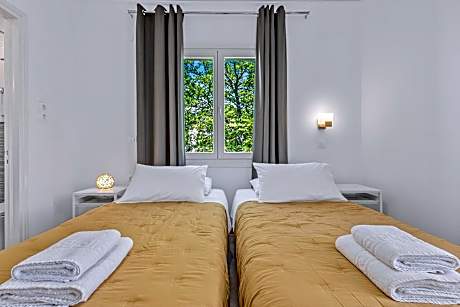 Superior Double or Twin Room with Terrace