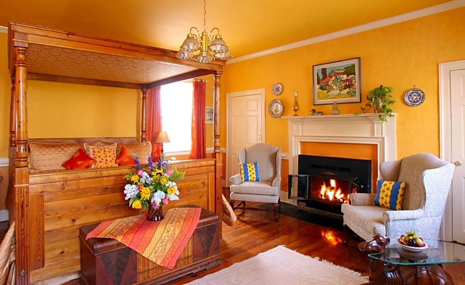 L'Auberge Provencale Inn & Restaurant