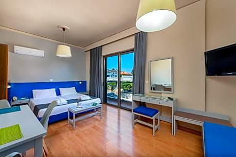 One-Bedroom Apartment (1-3 Adults)