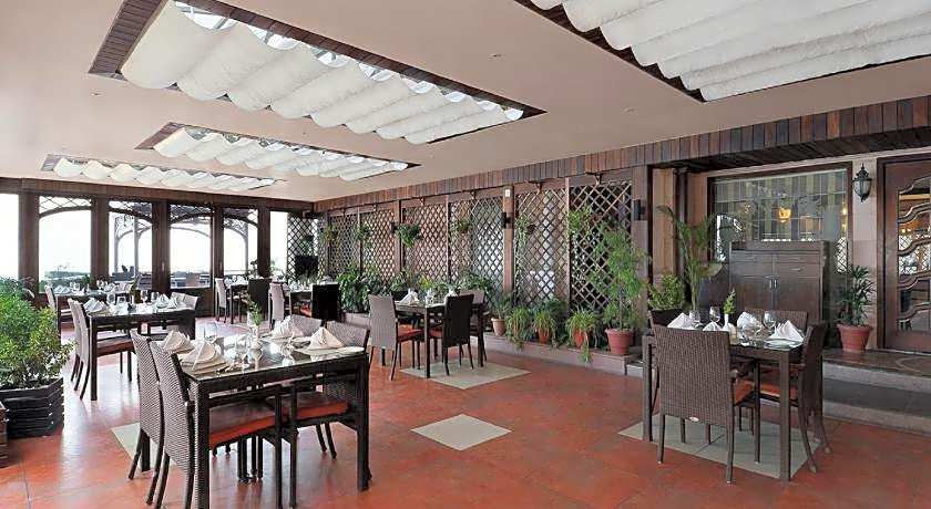 Ramada by Wyndham Mussoorie Mall Road