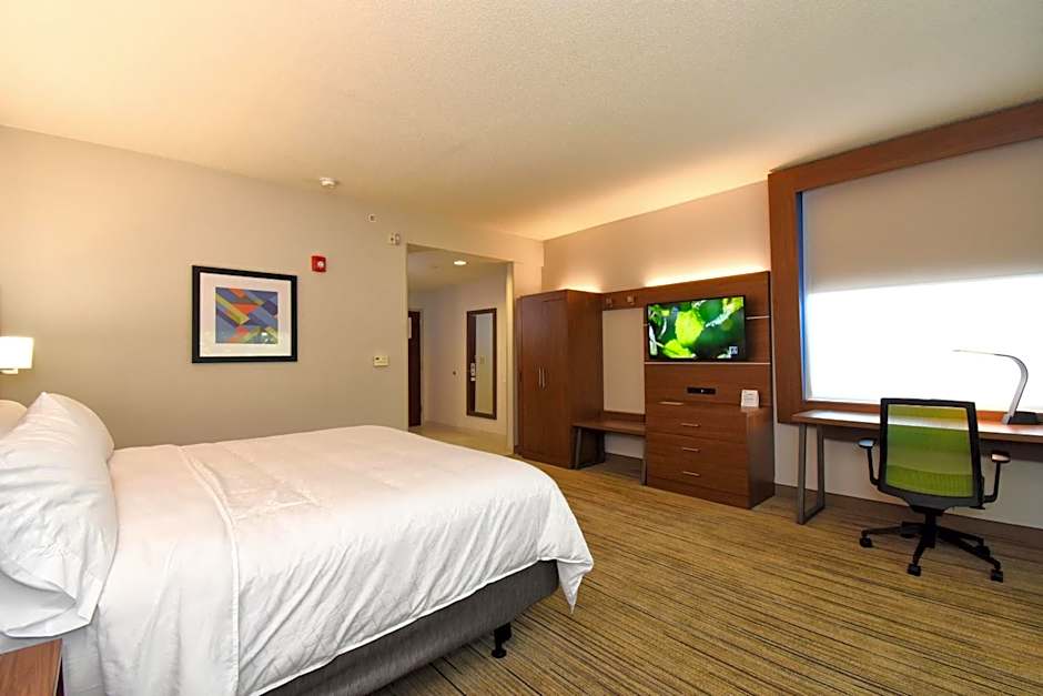 Holiday Inn Express By IHG