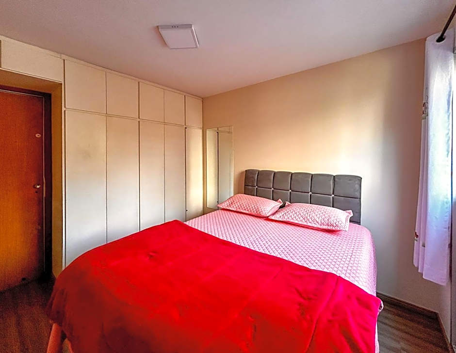 Apto espacoso c WiFi prox a Marginal Pinheiros SP