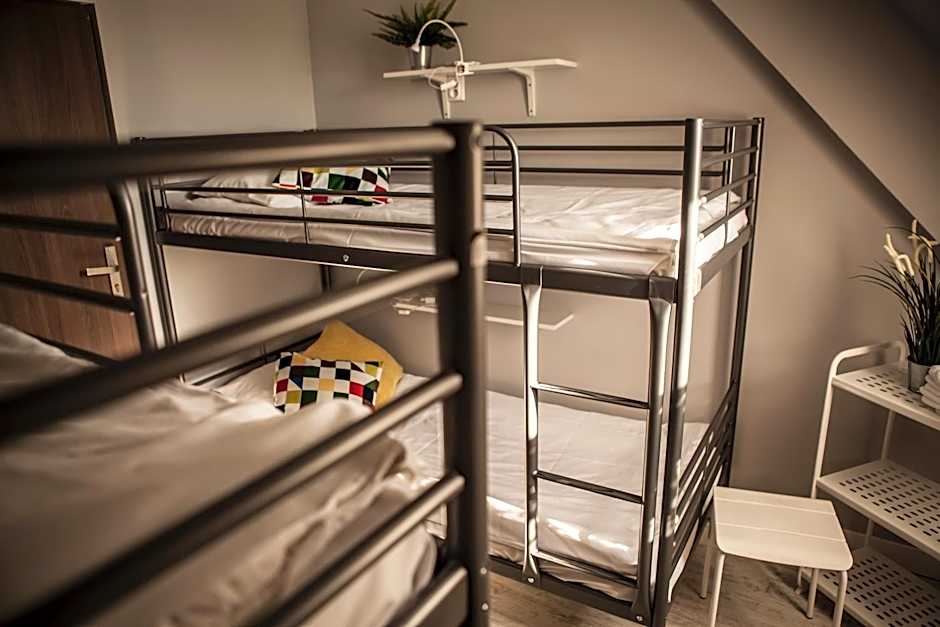 Za Murami Hostel