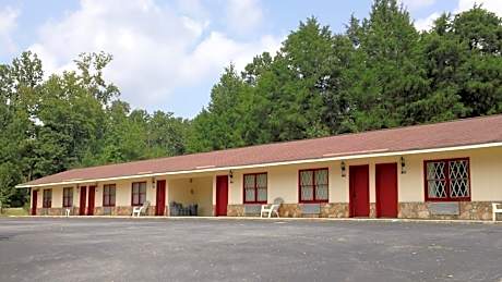 Valley Inn - Hamilton Ga
