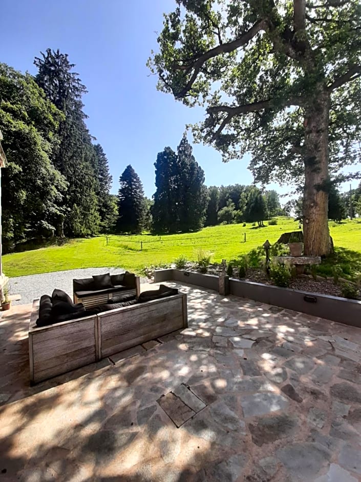 Chateau Sourliavoux, appartement en chambres d'hôtes