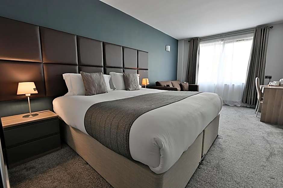 Kensington Court Hotel