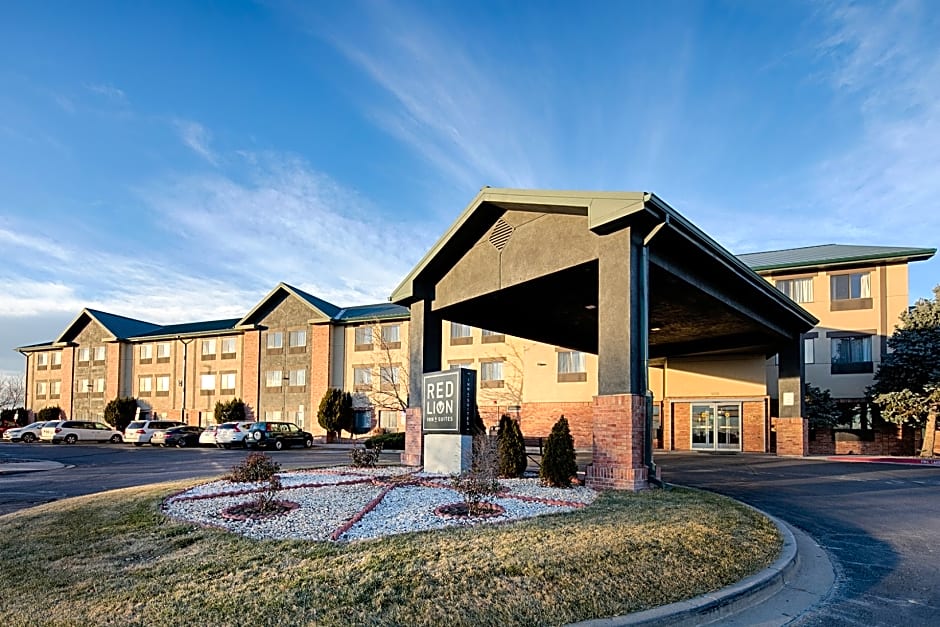 SYLO Hotel Denver Airport, a Ramada by Wyndham