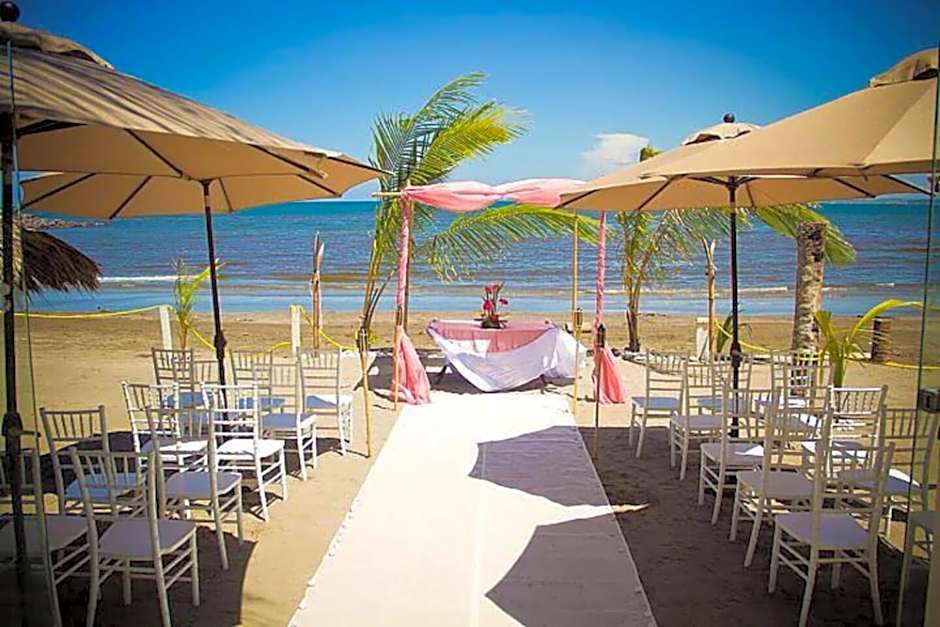 Playa Caracol Hotel & Spa