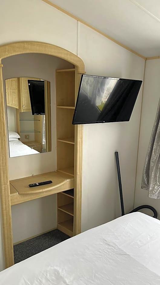 Caravan home Clacton-On-Sea St Osyth